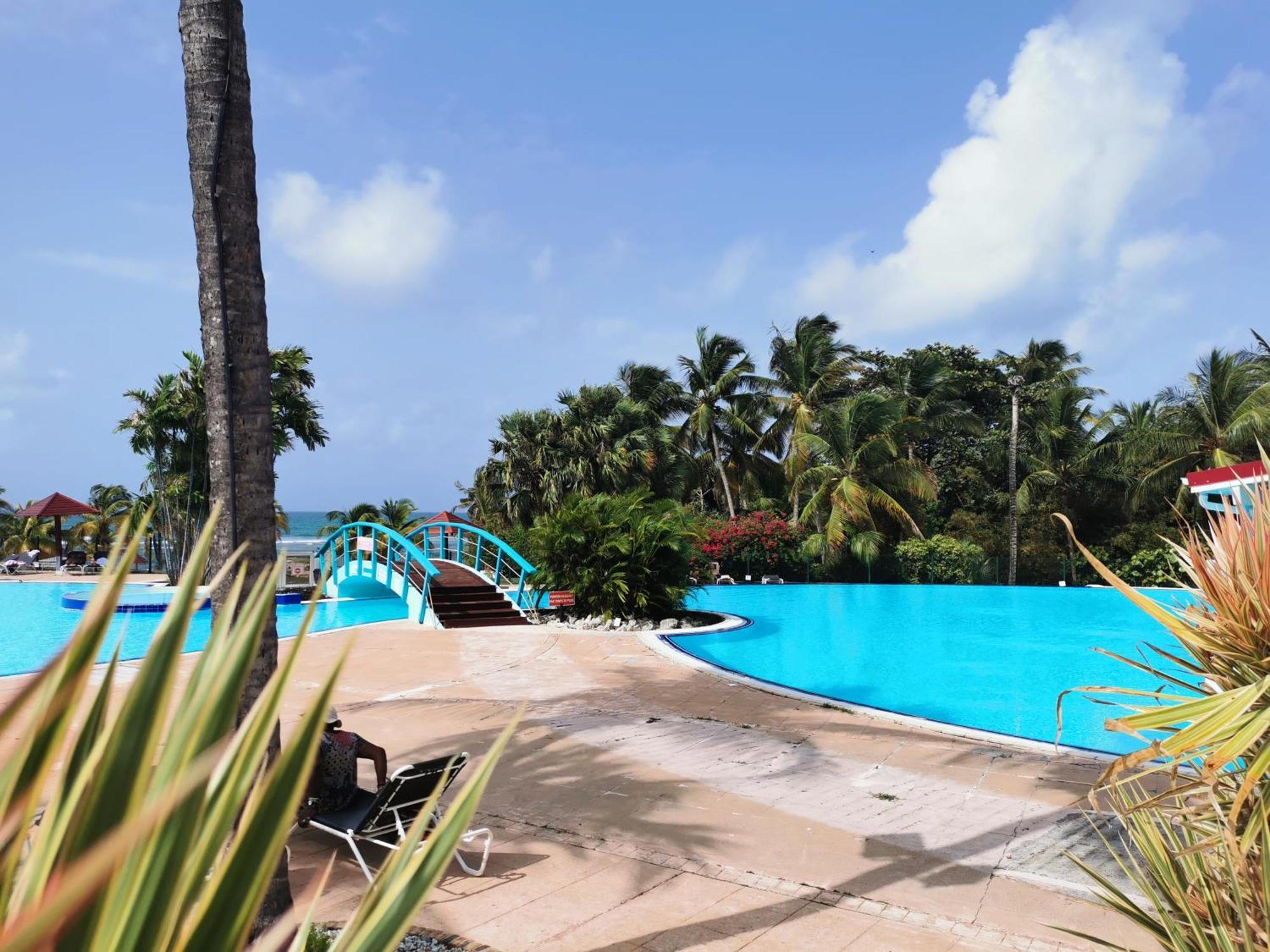 Appart T3 Village Vacances Sainte-Anne Courcelles Екстер'єр фото