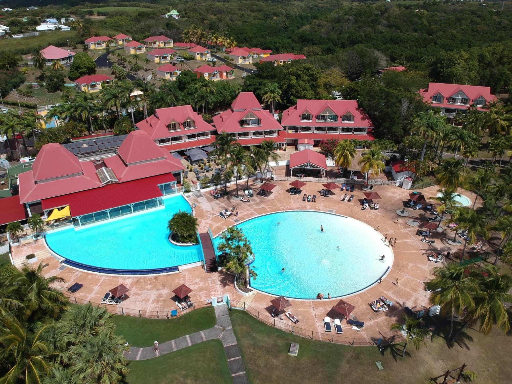 Appart T3 Village Vacances Sainte-Anne Courcelles Екстер'єр фото